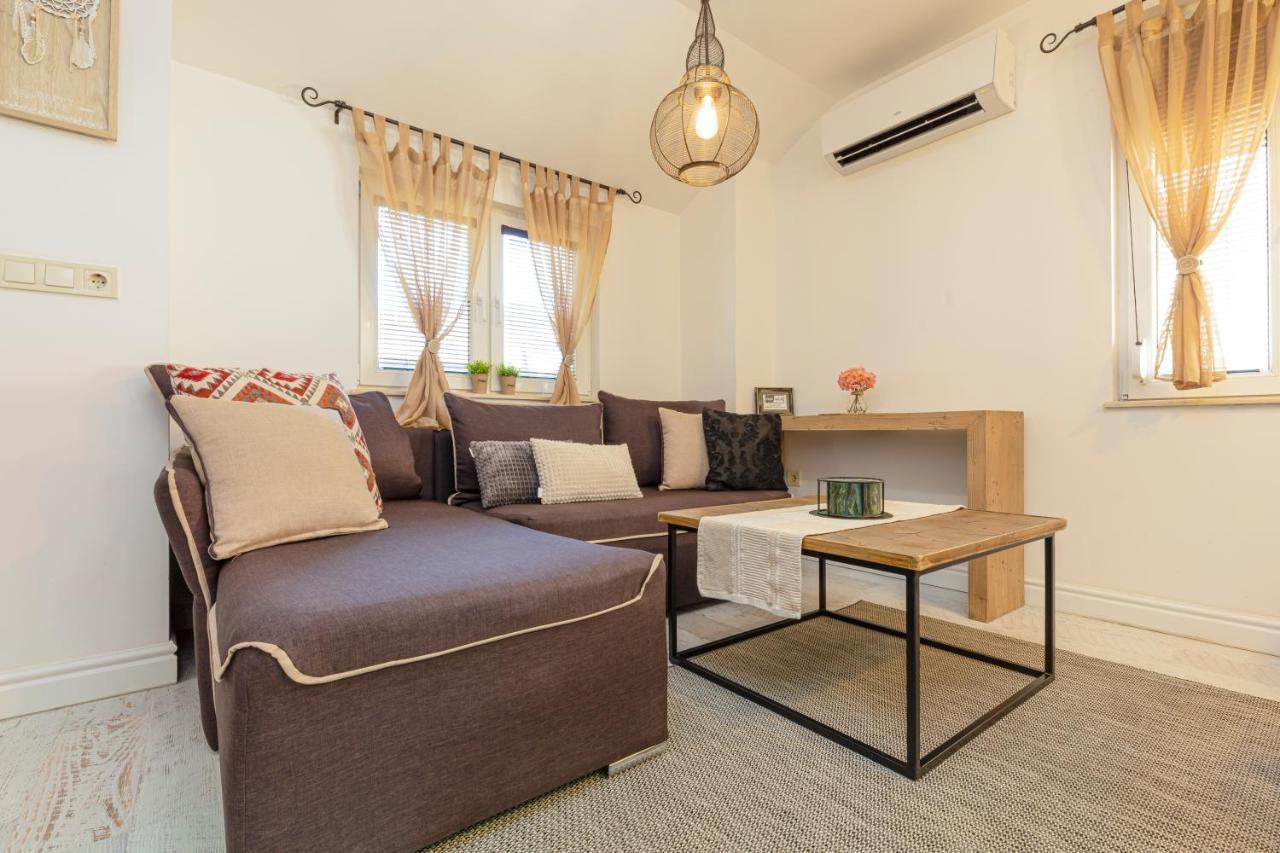 דירות Stylish 1Bd Flat With A Terrace Near The Centre Of Plovdiv By Flat Mаnager מראה חיצוני תמונה